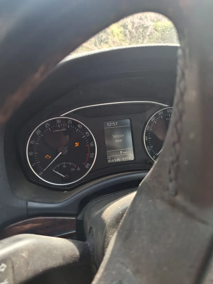 Skoda Octavia 2011 - Image 1
