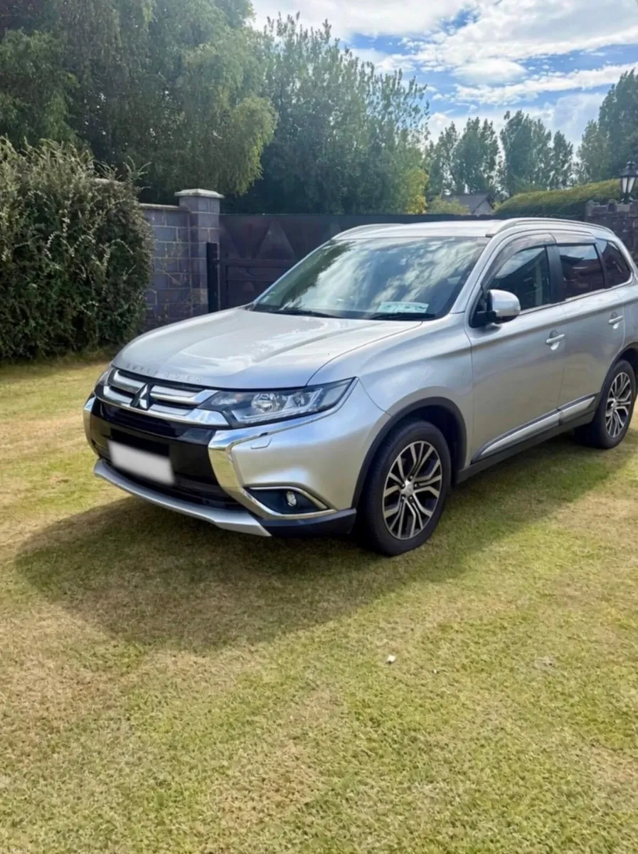 Mitsubishi Outlander InStyle - Image 2