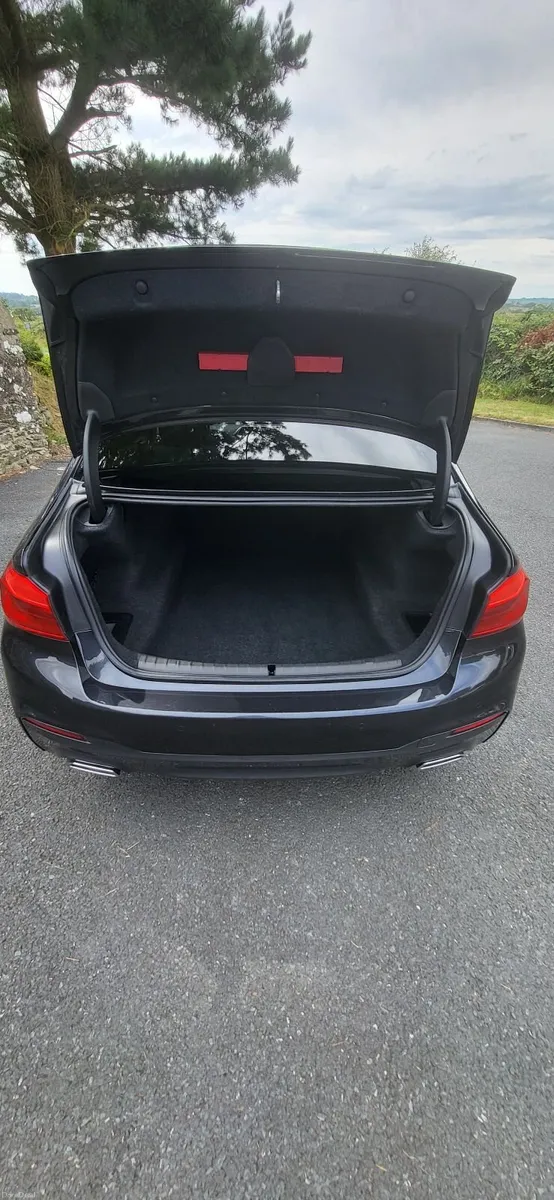 BMW G30 520d UK M Sport Spec. 2018 - Image 4