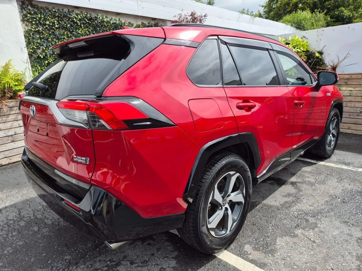 Toyota RAV4 2.5 PHEV / PRIME TOP SPEC / 300BHP 4X4 - Image 6