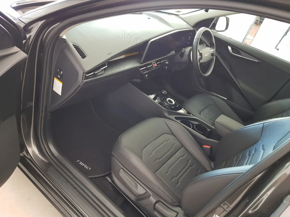 Kia Niro EV K3 SEM 5DR Auto - Image 6