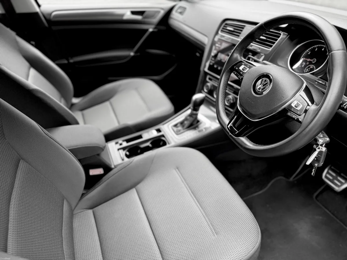 Volkswagen Golf 2018 SE 1.0 TSI 110PS AUTO - Image 5
