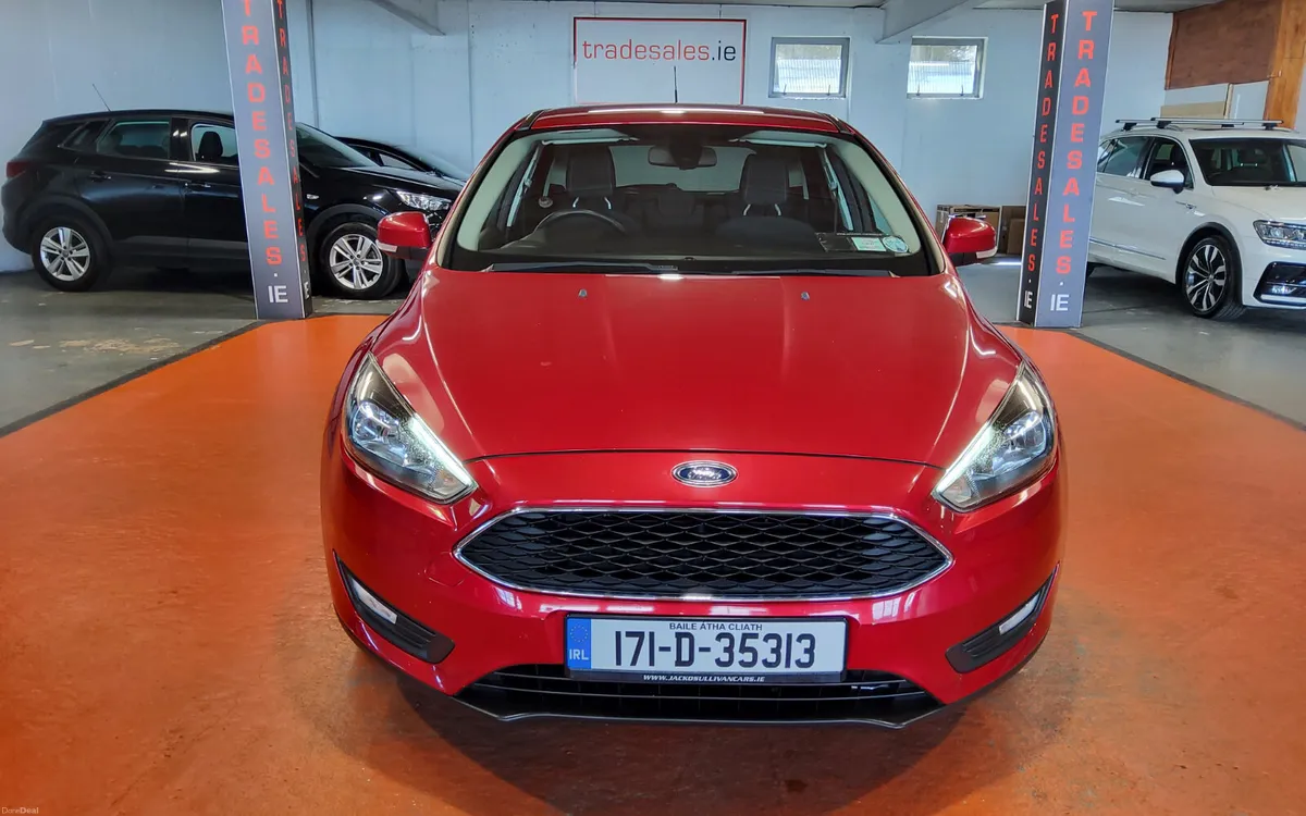 Ford Focus 2017 - Image 2