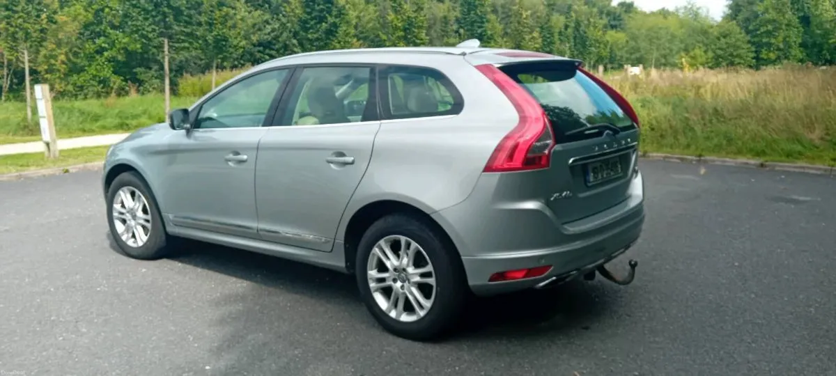 2016 VOLVO XC60 AWD - Image 5