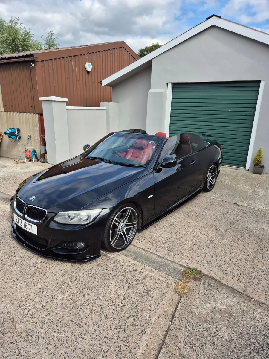 BMW 3-Series 2010 - Image 2