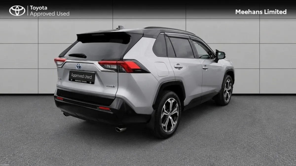 Toyota RAV4 RAV4 PLUG-IN HYBRID SPORT 4DR - Image 2