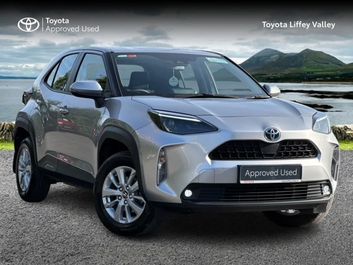 Toyota Yaris Cross YARIS CROSS LUNA - Image 1