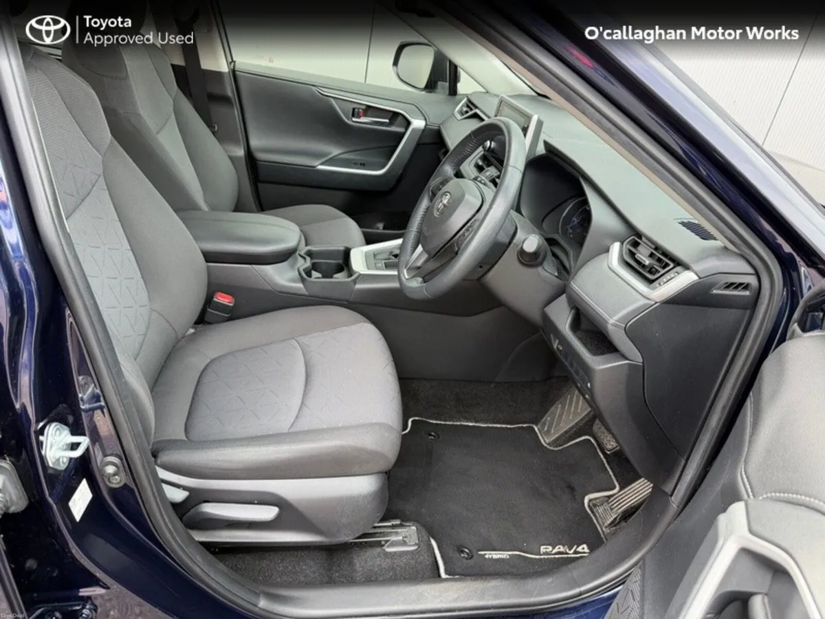 Toyota RAV4 RAV4 HYBRID LUNA 4DR AUTO - Image 6