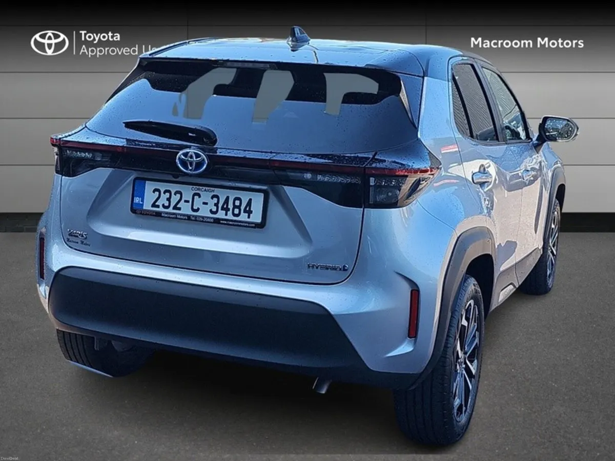 Toyota Yaris Cross YARIS CROSS LUNA SPORT 4DR AUTO - Image 2