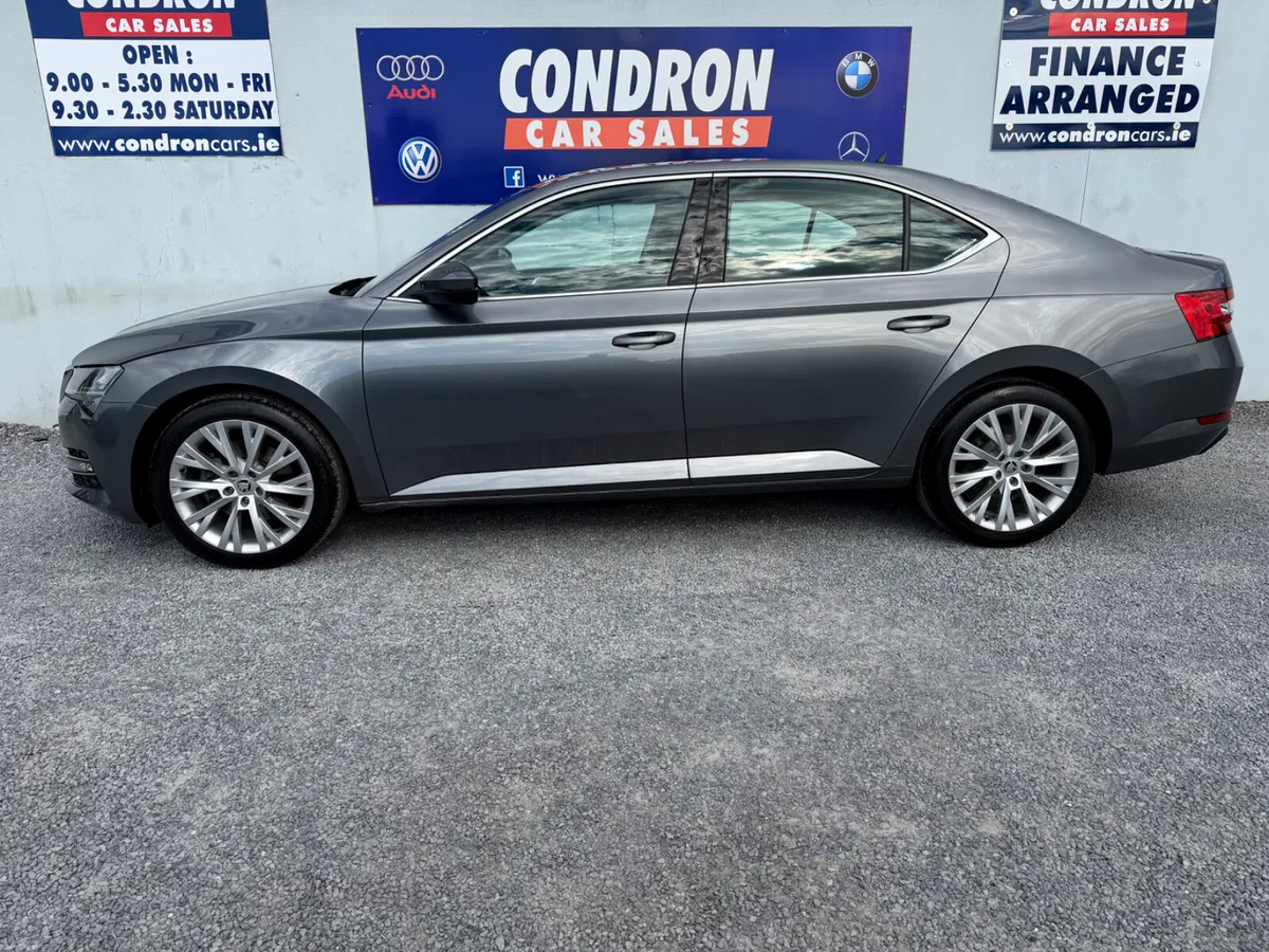 2022 SKODA SUPERB 2.0 TDI 150BHP 5DR MANUAL - Image 2