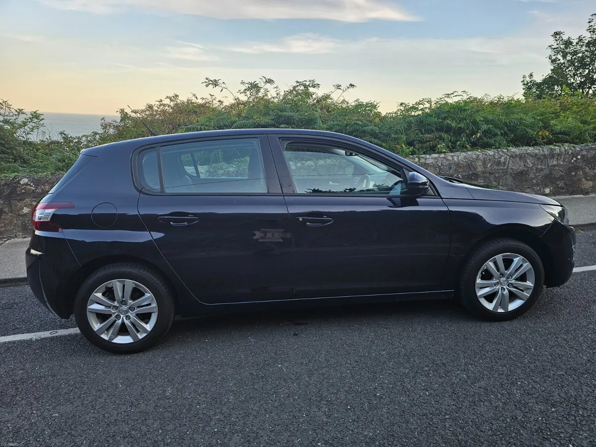 Peugeot 308 1.2l 2017 - Image 4