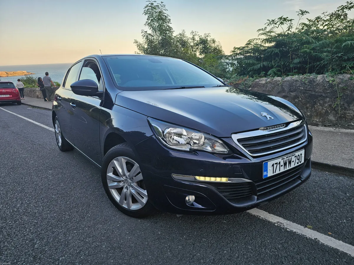 Peugeot 308 1.2l 2017 - Image 1