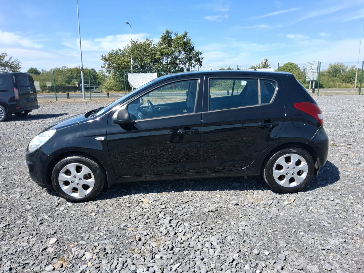 Hyundai i20 2012 - Image 4