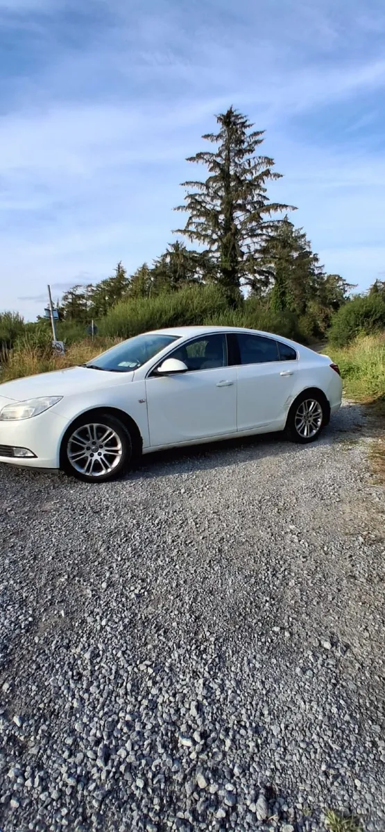 Vauxhall Insignia 2011 - Image 5