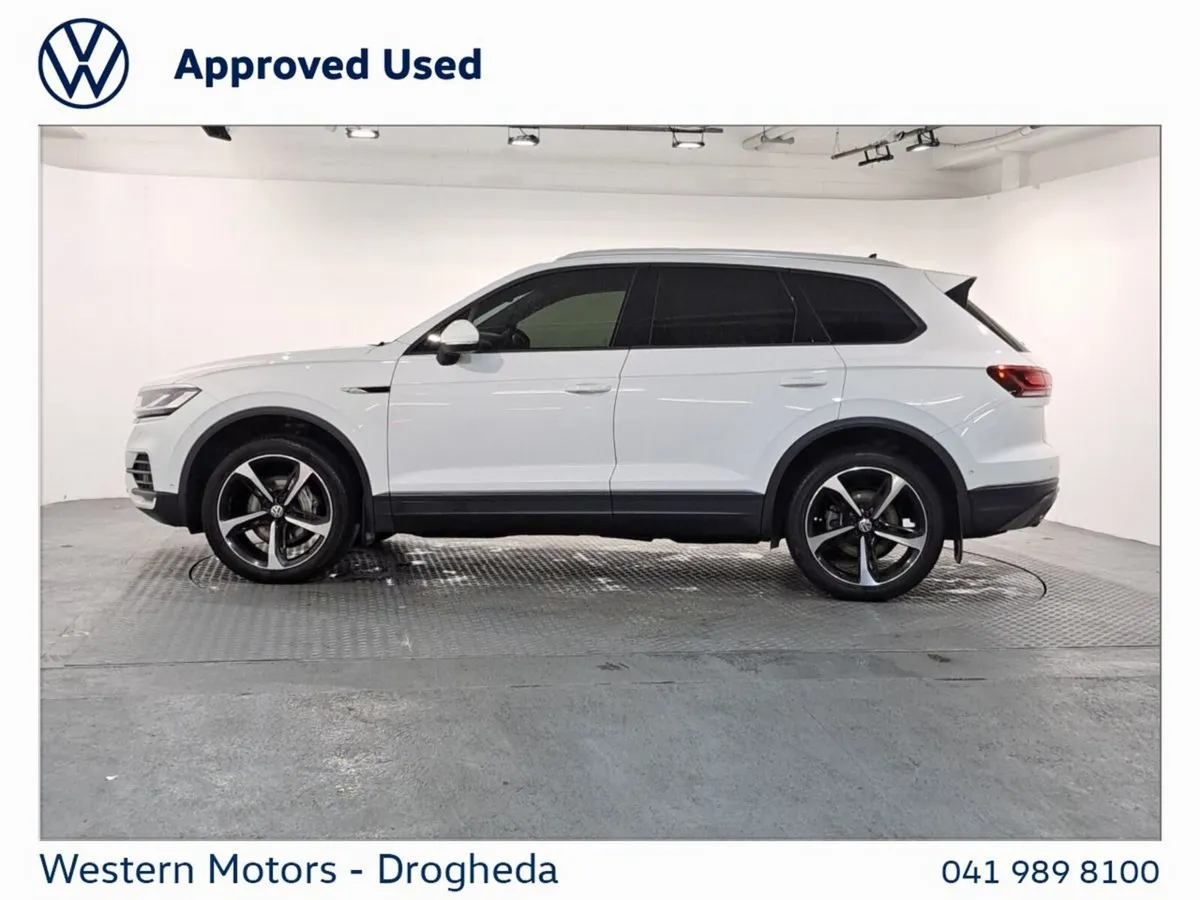 Volkswagen Touareg 3.0TDI 231HP Elegance 4M DSG - Image 6