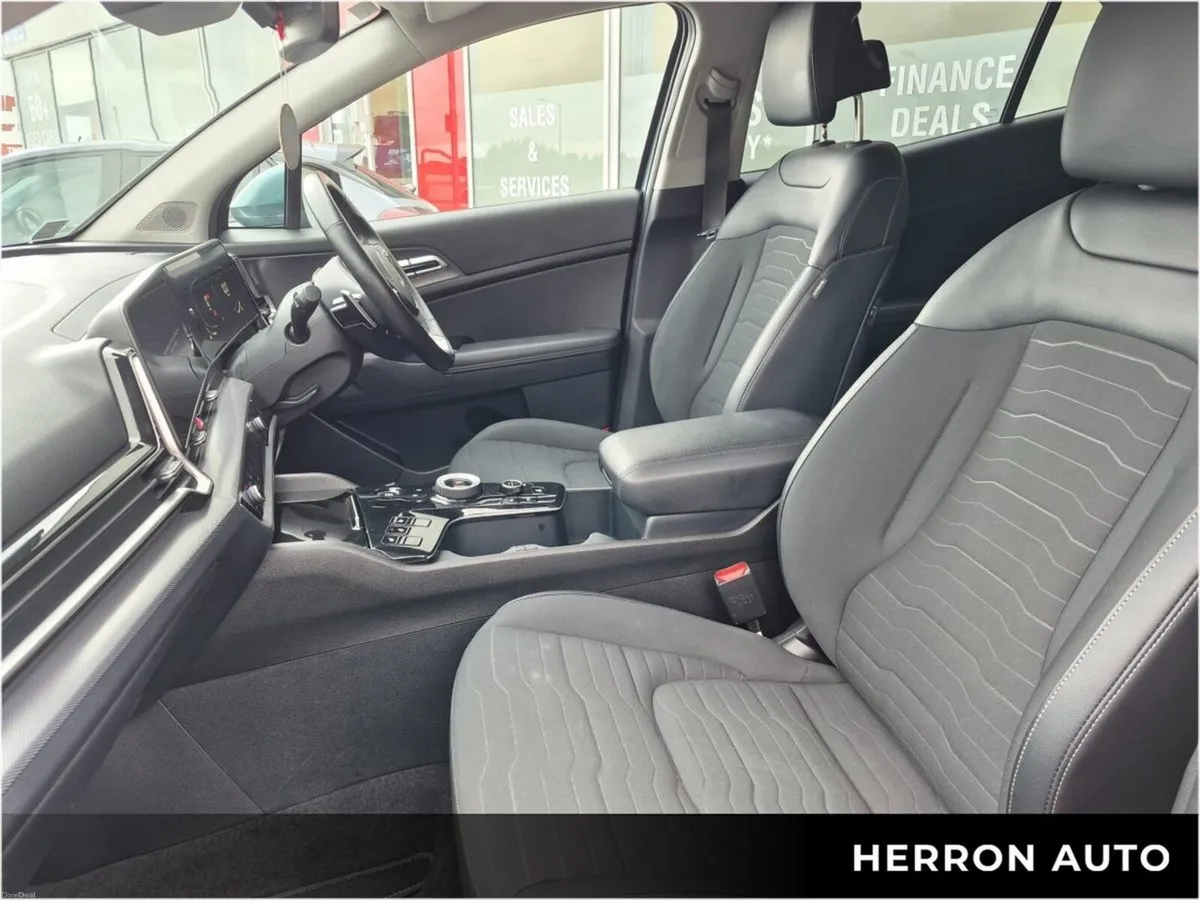 Kia Sportage K3 1.6T PHEV | 4X4 HYBRID - Image 6