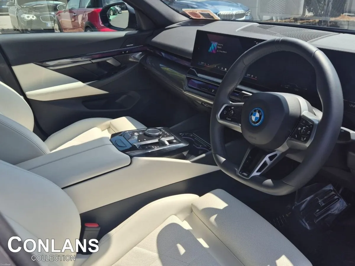 BMW 5-Series 530e M Sport Pro - Image 6