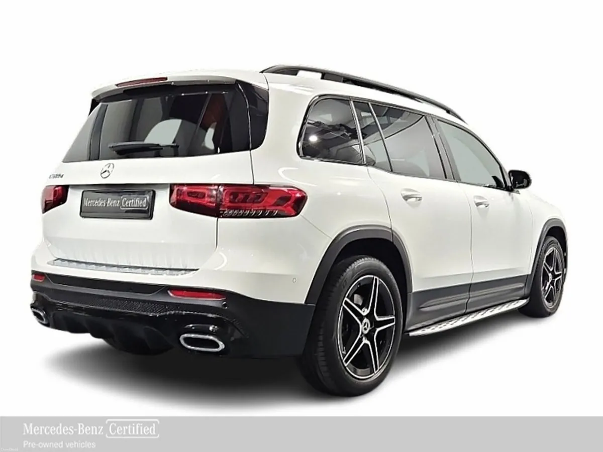 Mercedes-Benz GLB 200D AMG Line with Sunroof/Night - Image 4