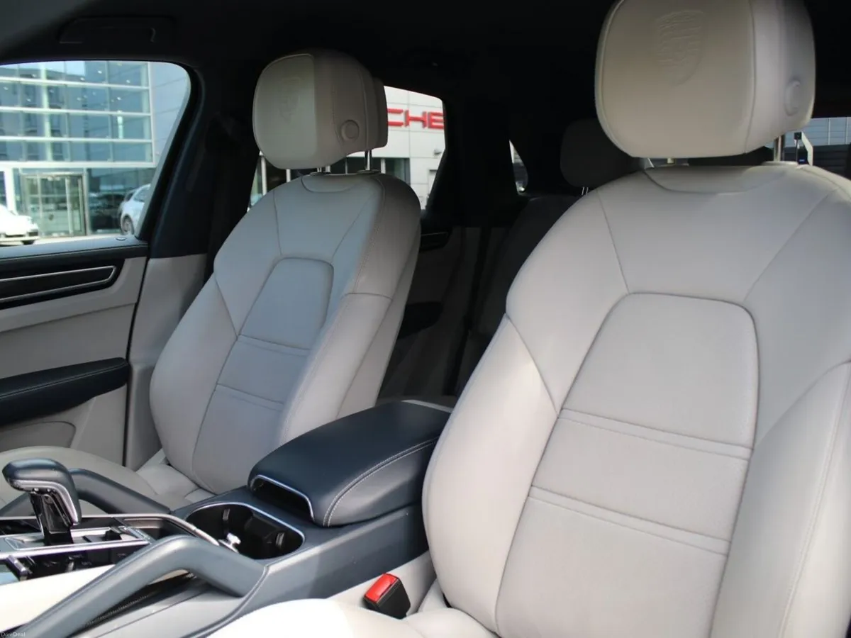 Porsche Cayenne E-Hybrid - Image 5