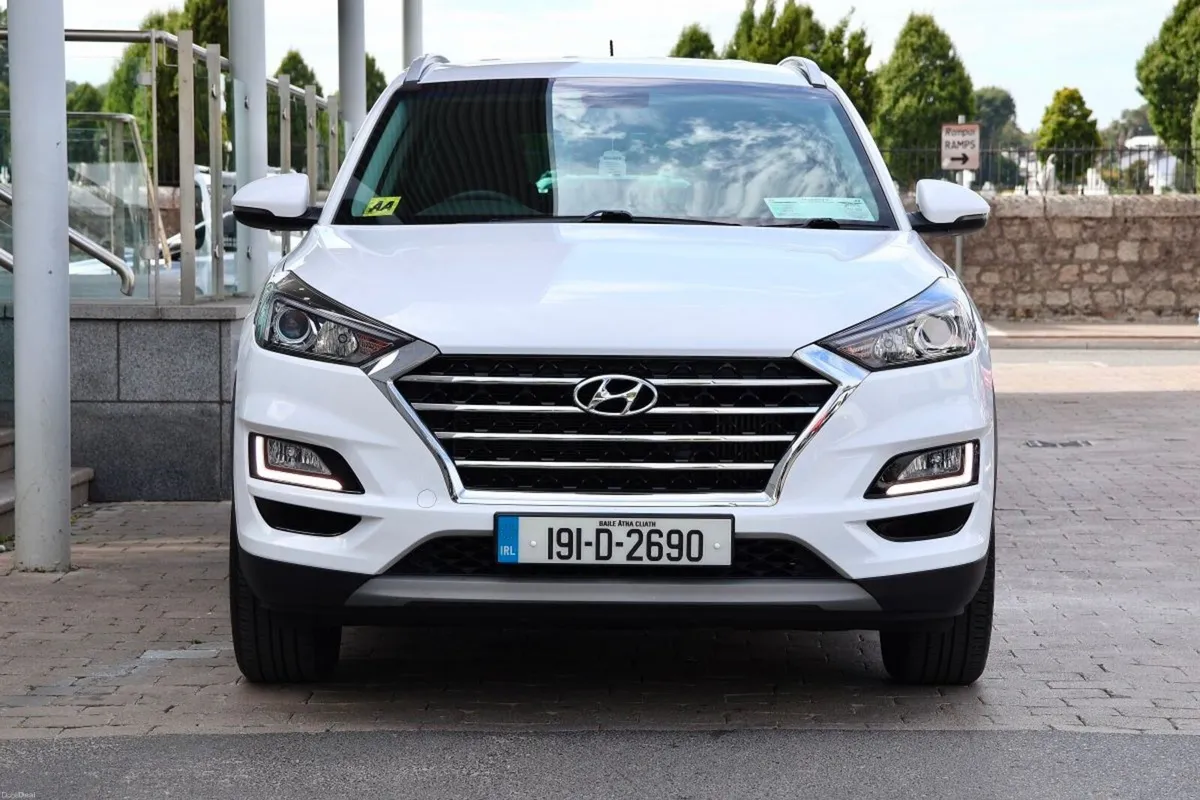 Hyundai Tucson 2WD Comfort Plus - Image 4