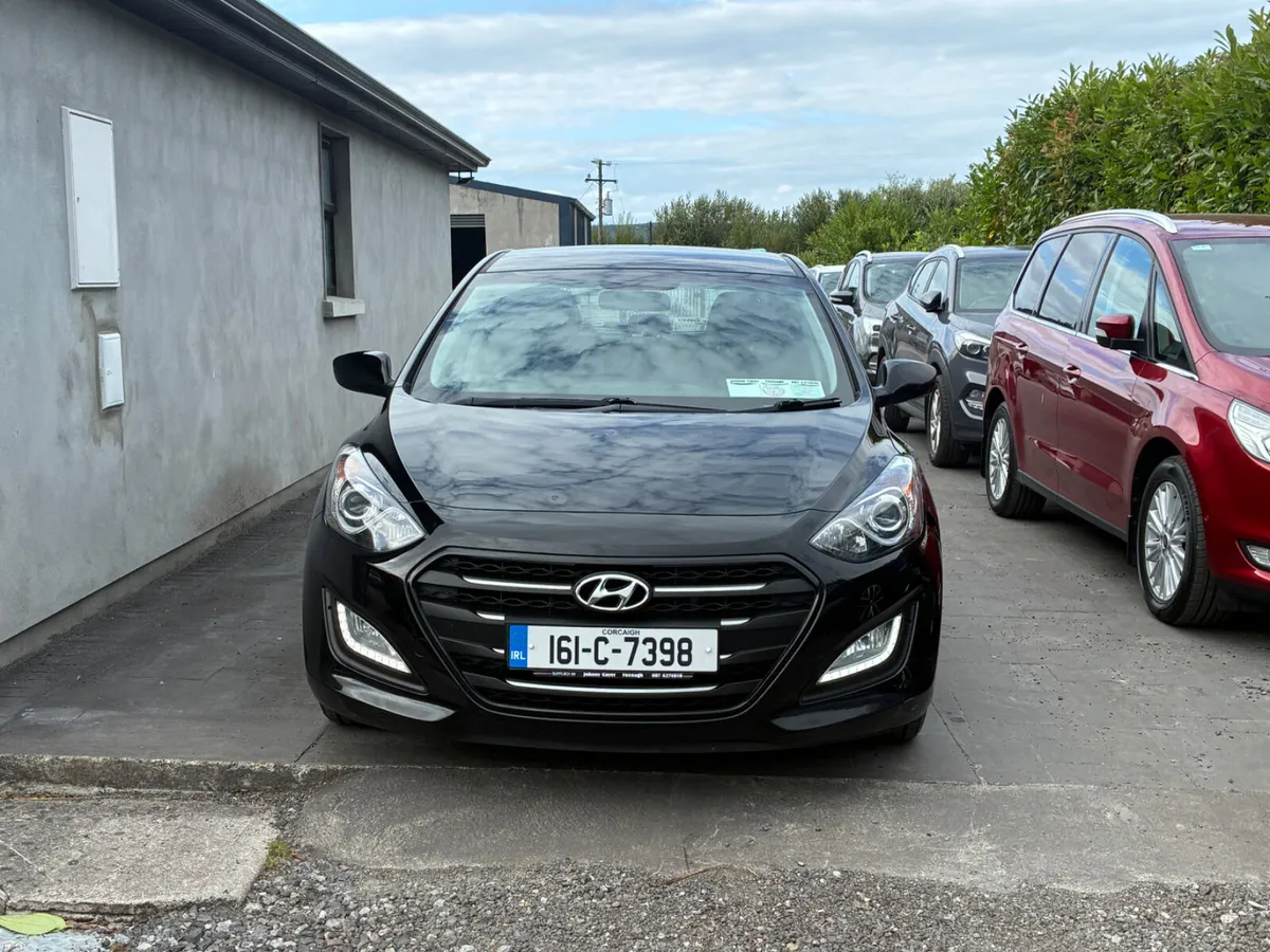 Hyundai i30 2016 - Image 2