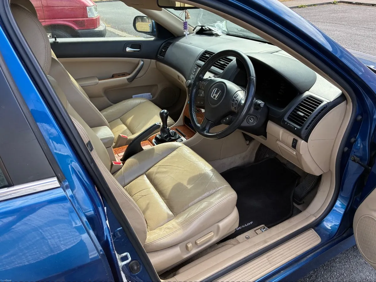 Honda Accord 2006 - Image 3