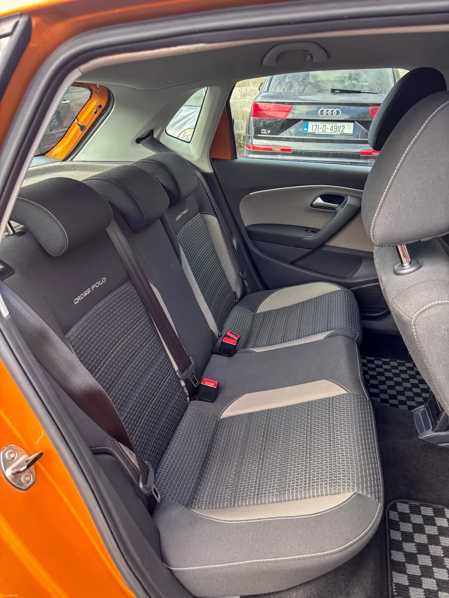 Volkswagen Polo Cross - Image 3