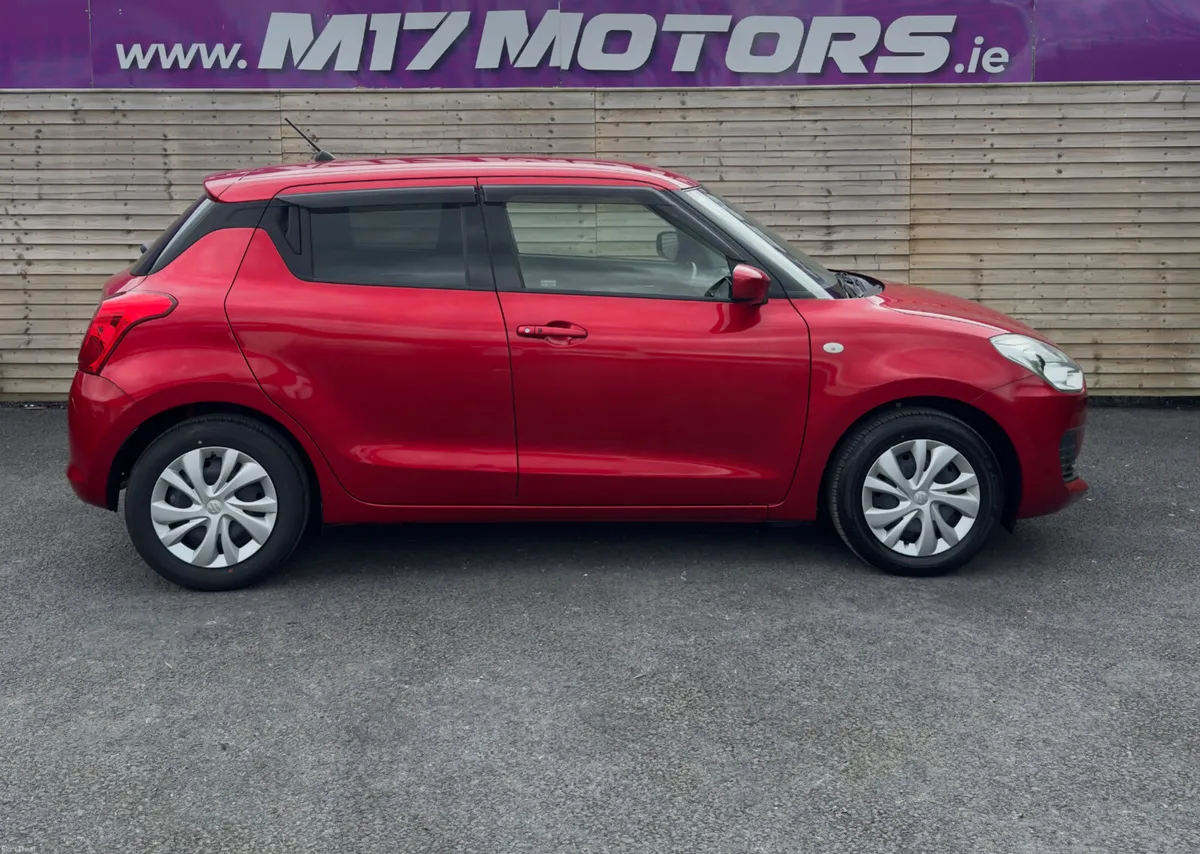 2020 Suzuki Swift, 1.2 Auto - Image 2