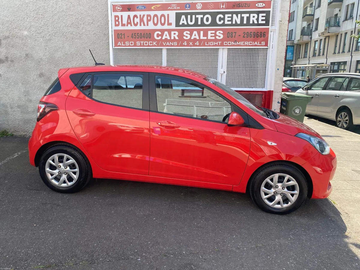 Hyundai i10 2019 - Image 1