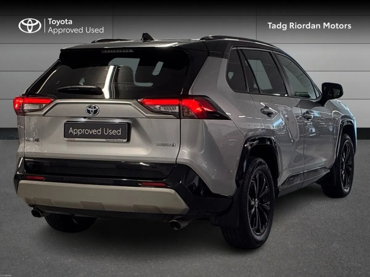 Toyota RAV4 HYBRID SPORT - Image 2