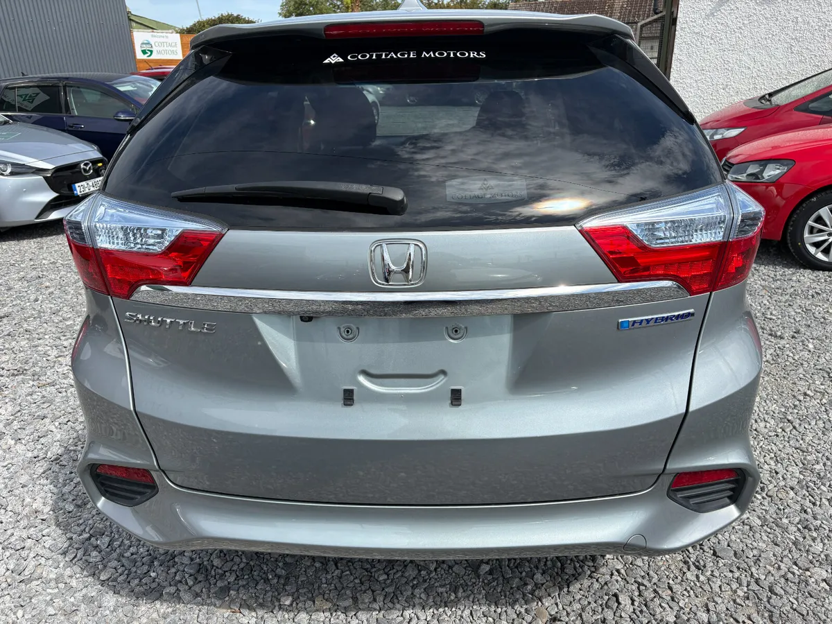HONDA SHUTTLE  1.5 PETROL HYBRID AUTO - Image 3