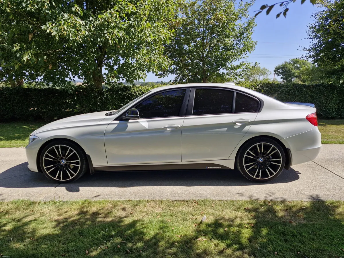 2013 BMW 320D Manual NCT 08/27 - Image 6
