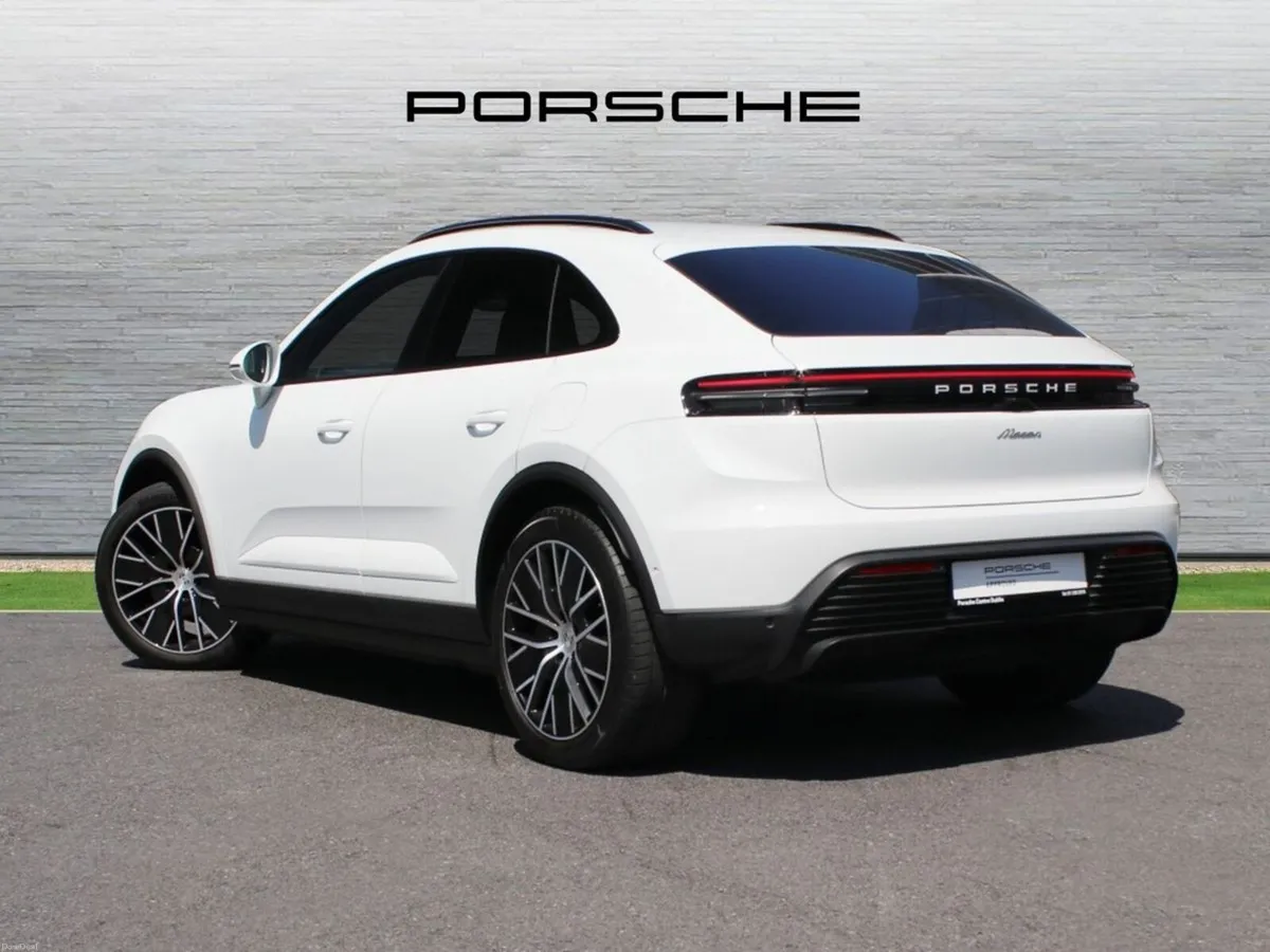 Porsche Macan Electric - Image 2