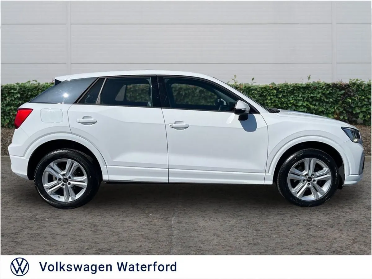 Audi Q2 30 TDI 116HP SE - Image 4