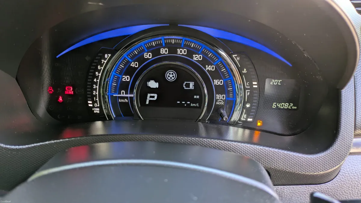 Leather & Suede Suzuki Swift 1.2 Automatic, 2015 - Image 5