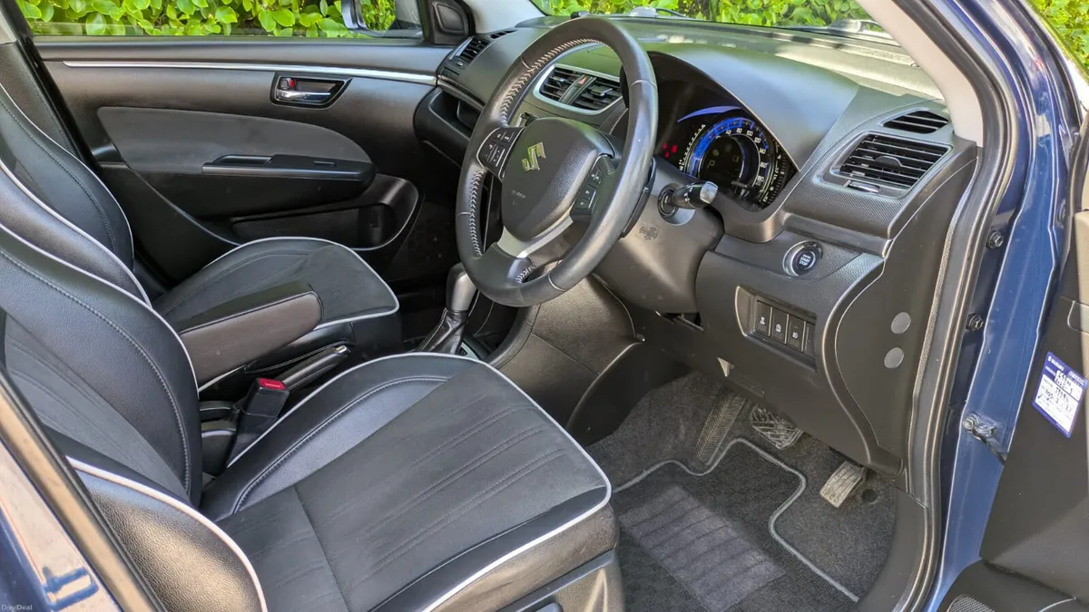 Leather & Suede Suzuki Swift 1.2 Automatic, 2015 - Image 2