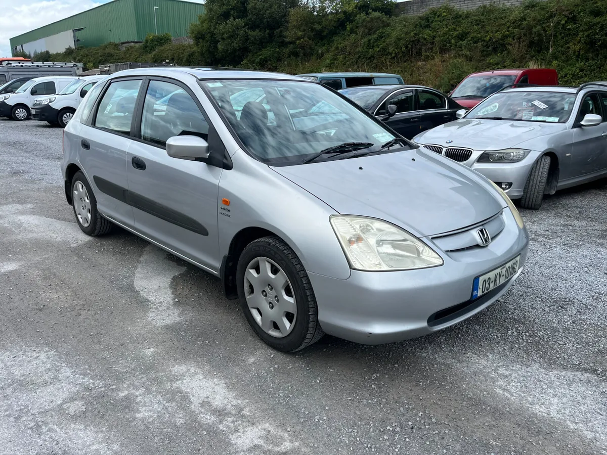 Honda Civic 2003 - Image 1