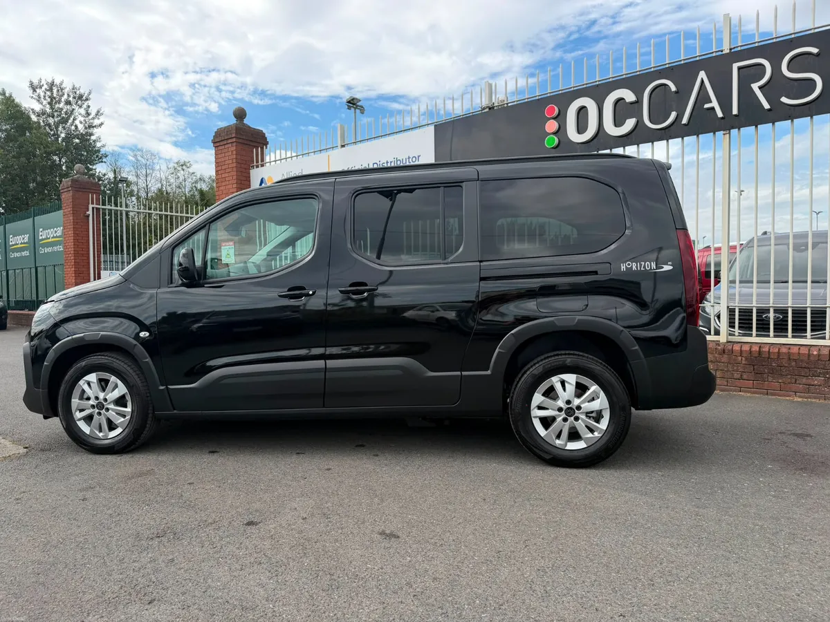 Wheelchair Accessible Peugeot Horizon RS 5Seats+WC - Image 5