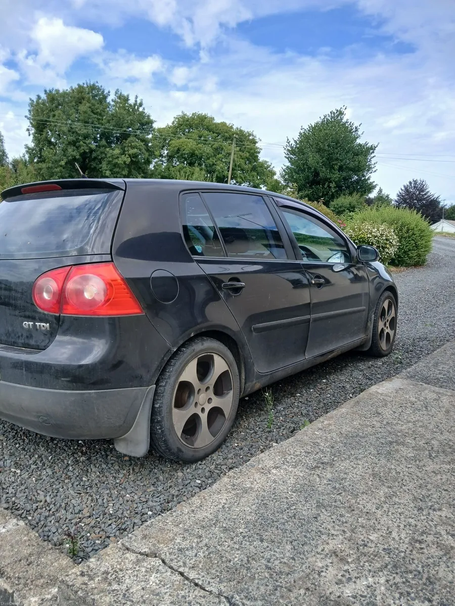 Volkswagen Golf 2005 - Image 5