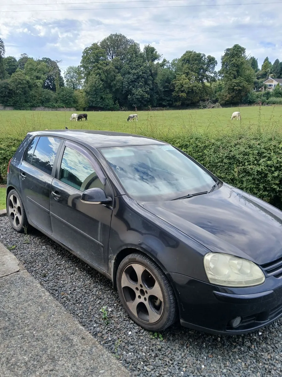 Volkswagen Golf 2005 - Image 1