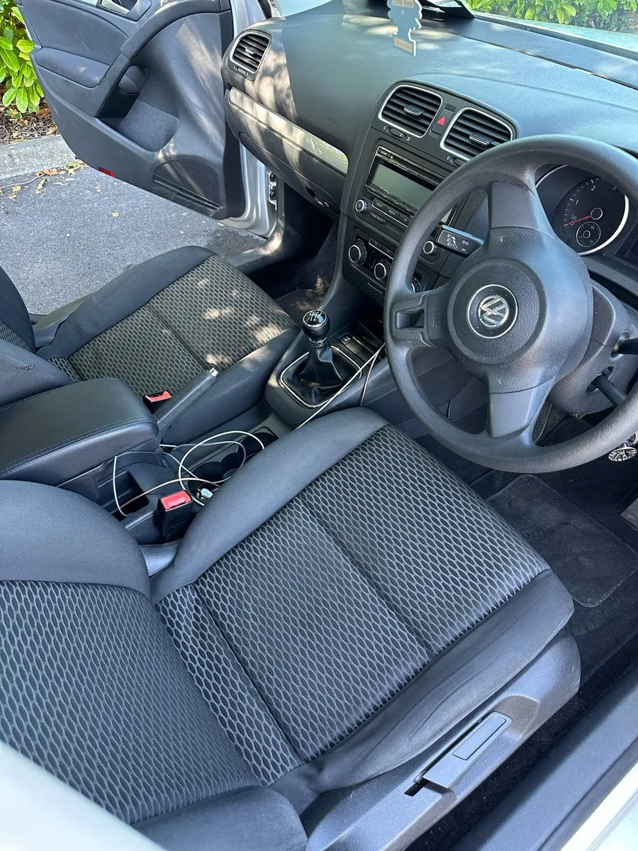 Golf 6 2009 2.0 diesel - Image 4