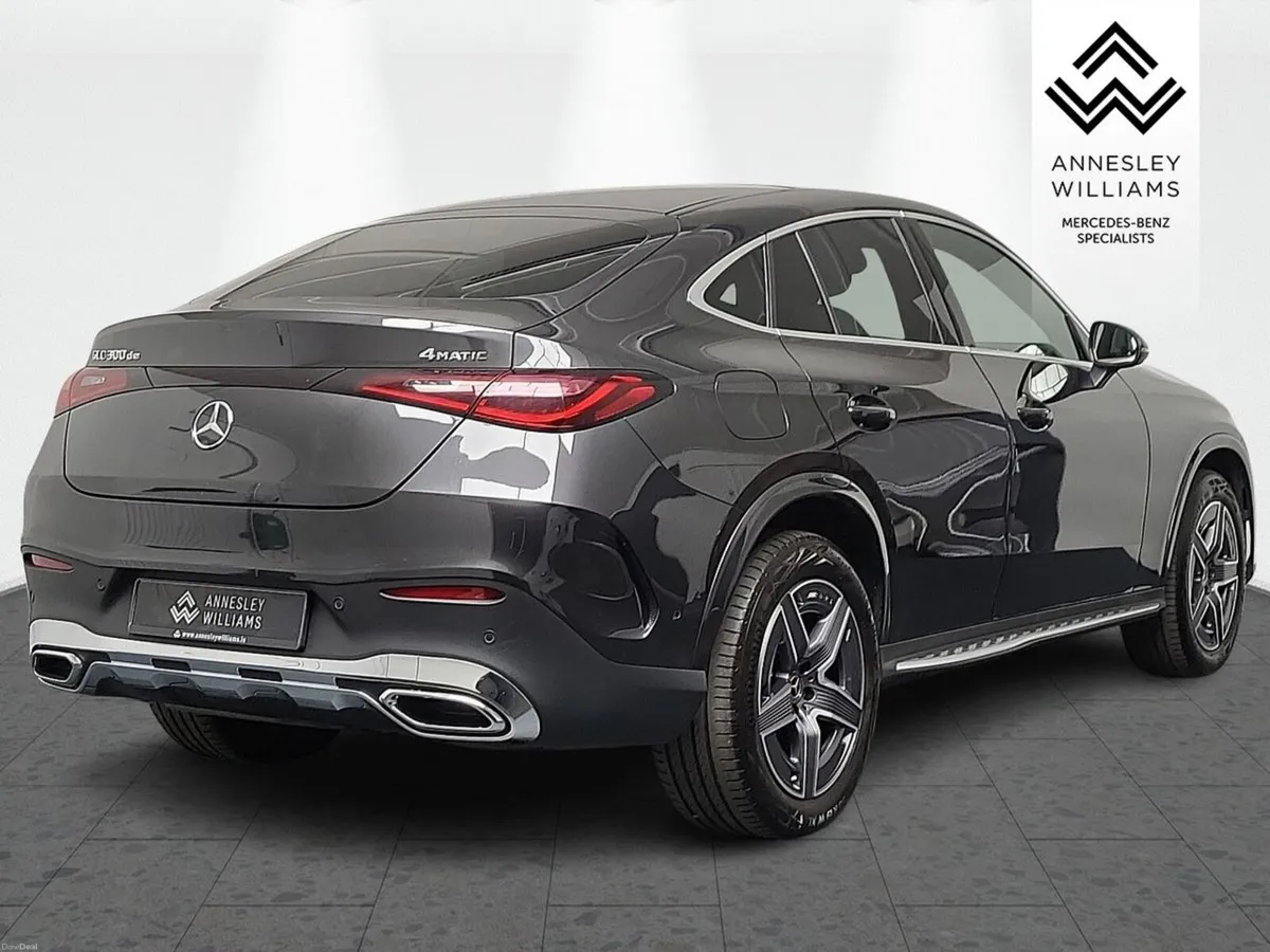 Mercedes-Benz GLC GLC300de AMG Line Plus 4MATIC Co - Image 6