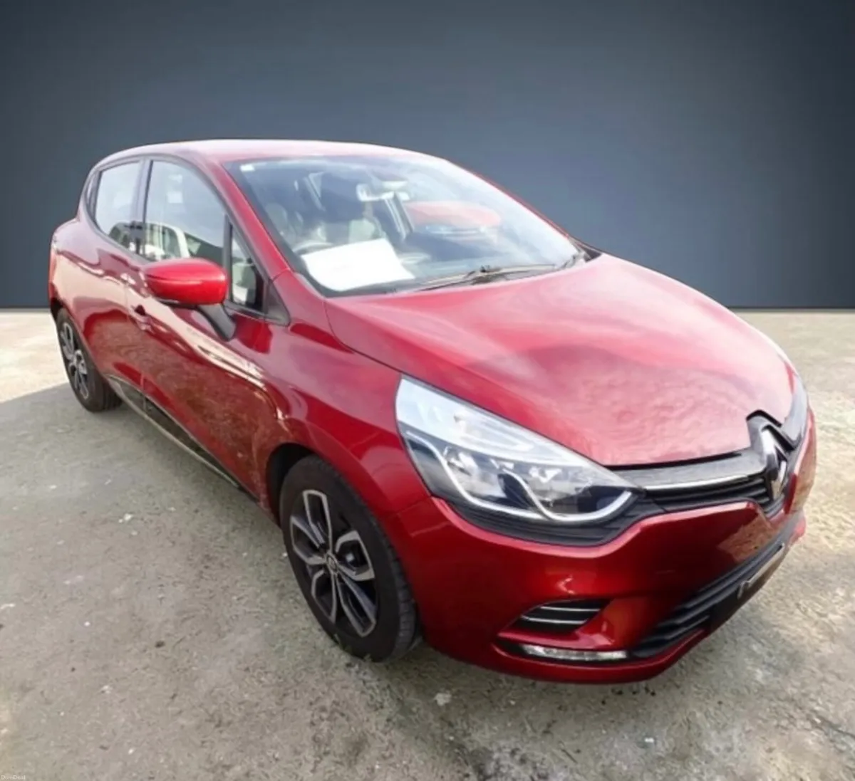 🔵 Renault Clio 1.2 Petrol Automatic ONLY 13000KM - Image 2