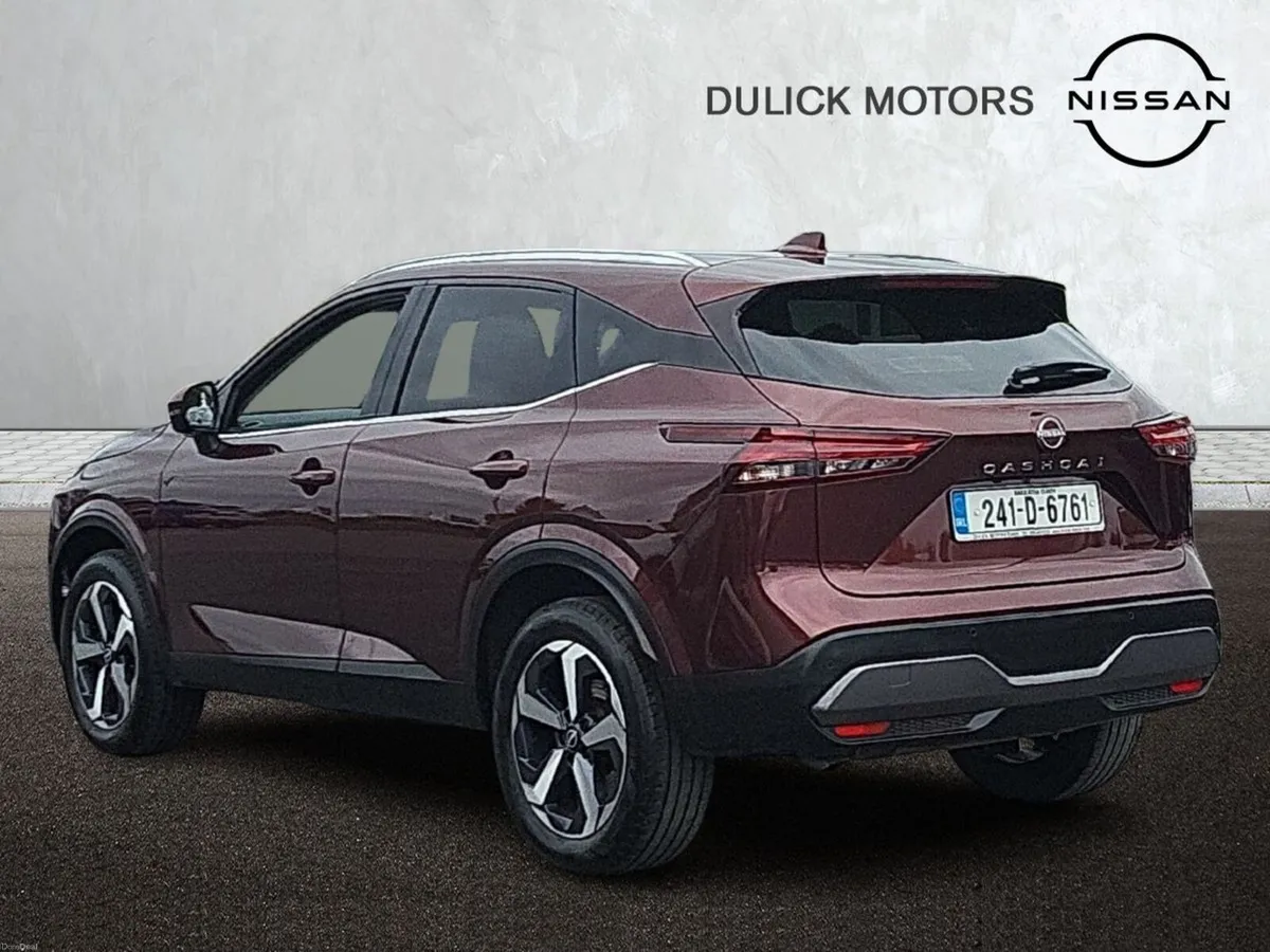 Nissan Qashqai 1.3 PET MILD HYBRID SV PREMIUM - Image 2