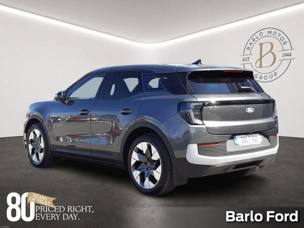 Ford Explorer Premium 77kWh Ext Range **Drivers As - Image 6