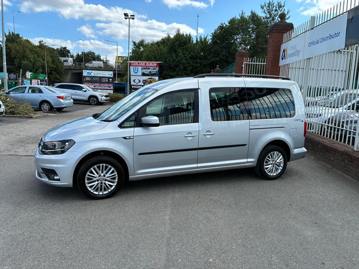 Wheelchair Accessible VW Caddy Vista 5 Seats+WC - Image 3