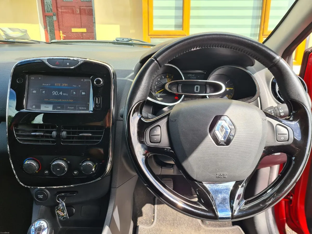 Renault Clio 2015 - Image 3