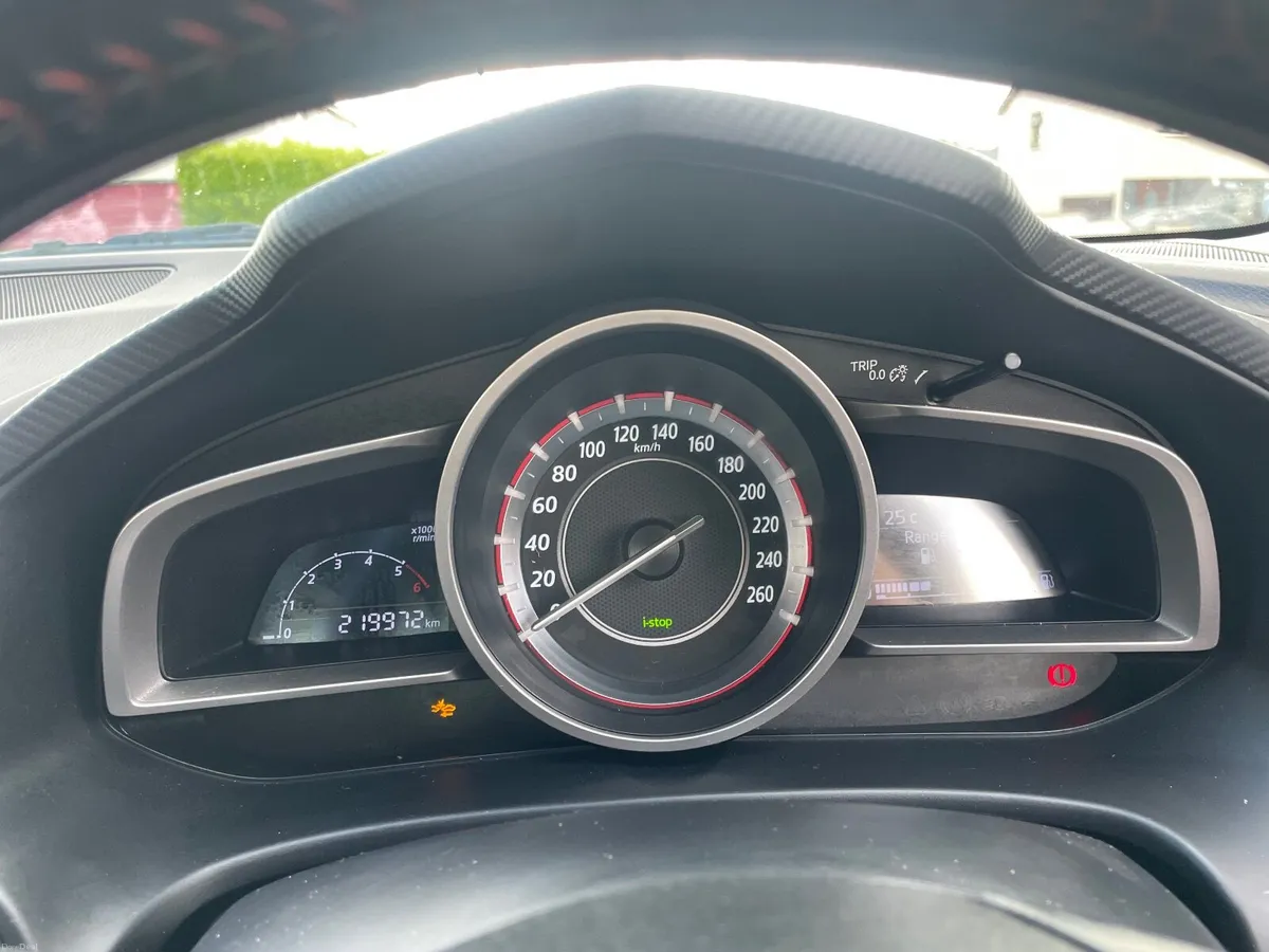 Mazda3 Saloon 151 - Image 3