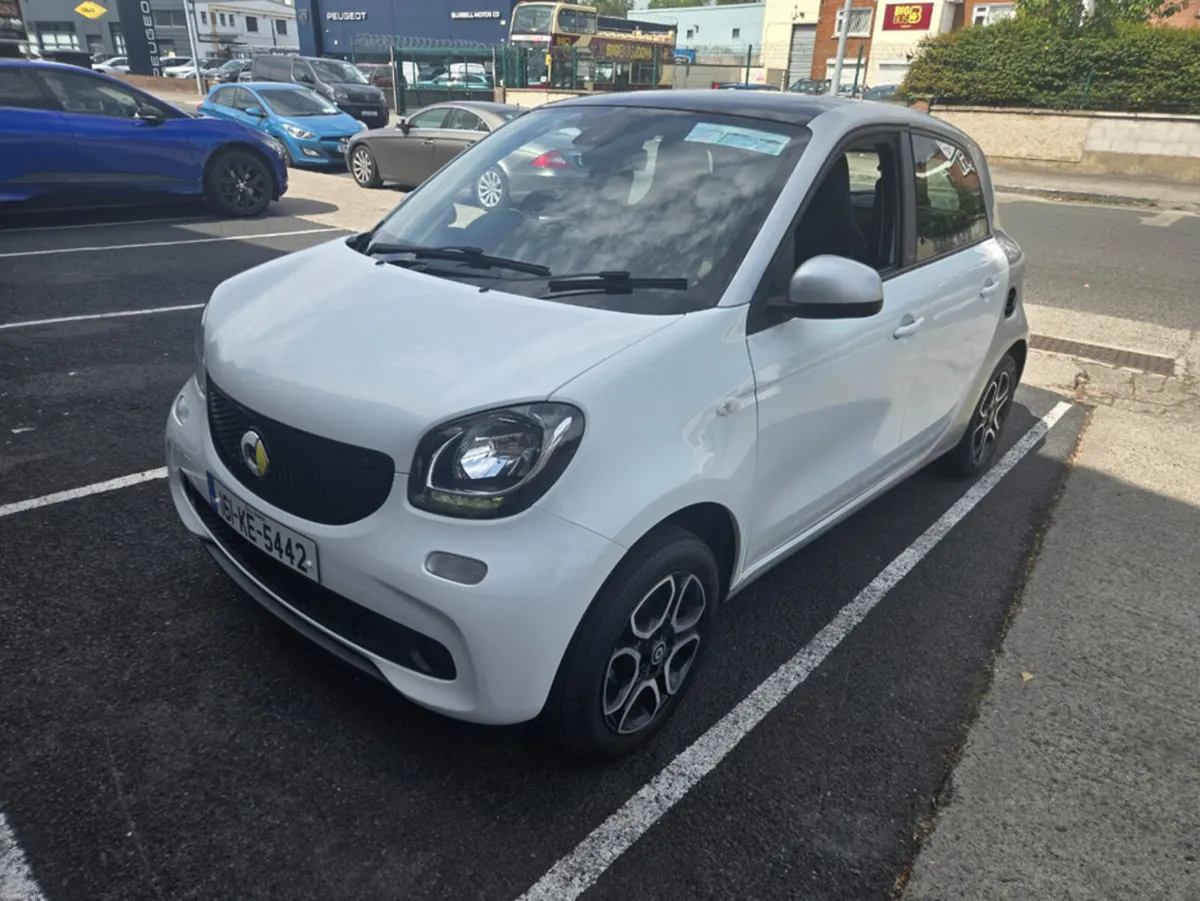 Smart Forfour 1.0 PRIME PREMIUM 5DR 0.9 CAR LOW MI - Image 1