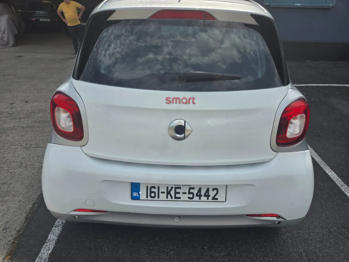 Smart Forfour 1.0 PRIME PREMIUM 5DR 0.9 CAR LOW MI - Image 3